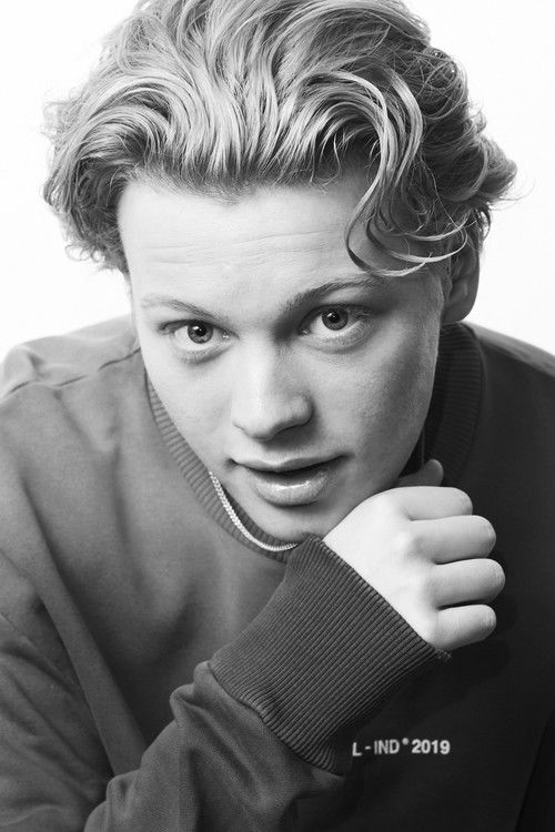 Jordan Kronis as Jeremy