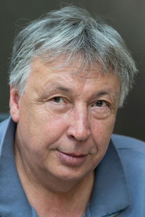 Eduard Salmistu as Sanitation Operator (segment "Photo")