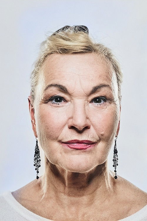 Marie Logojdová as 