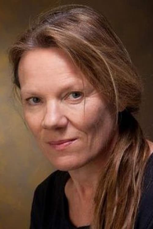 Nathalie Bécue as Dresser