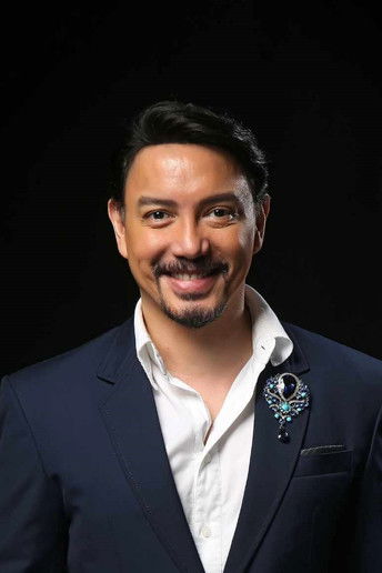 Raymond Gorospe as Lucas