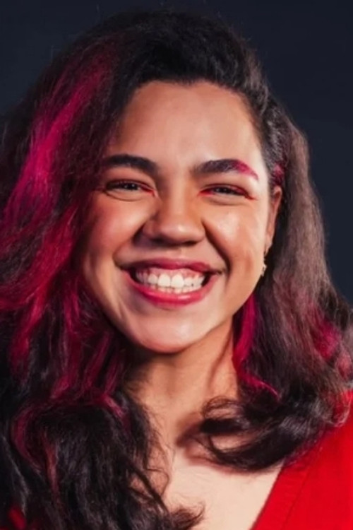 Gabi Belquiz as Alex