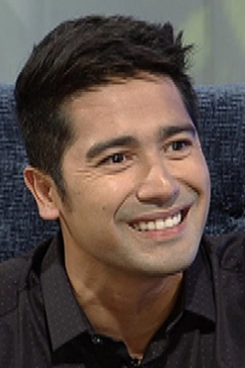 Carlo Muñoz as Dante