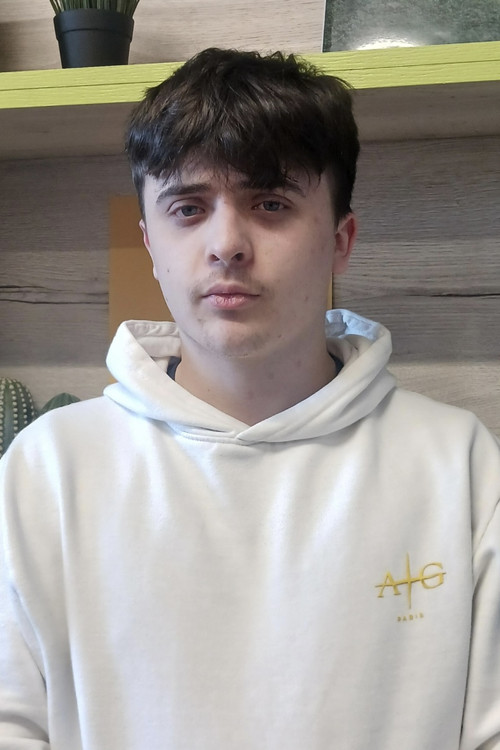 Evan Quigley as Funeral Extra