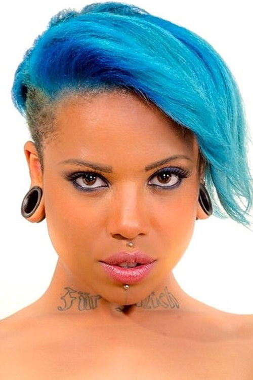 Jessica Creepshow as 