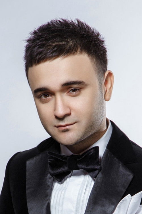 Shohruh Yoldoshev as Romeo