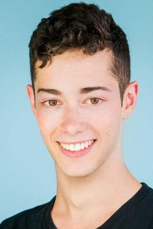 Yona Epstein-Roth as Bartender