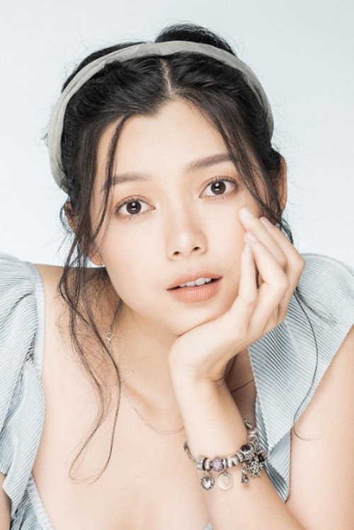 Xuân Văn as Phương