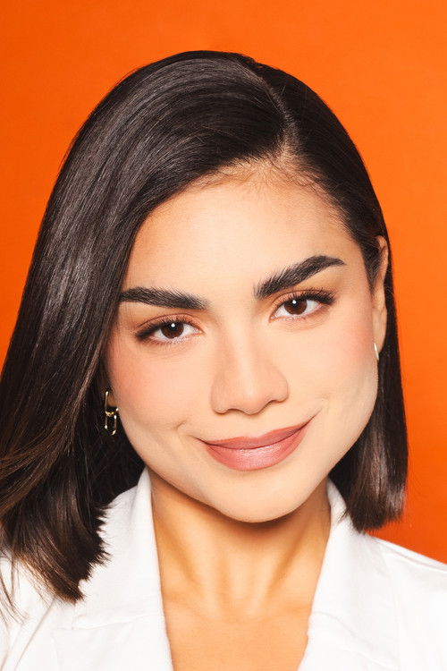 Marcela Santamaria as Elisa