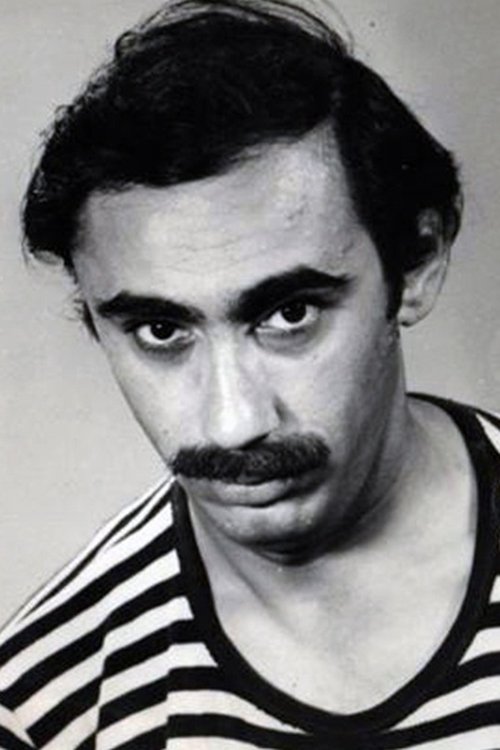 Arif Gasimov as Gülyanın əri (şəkil)