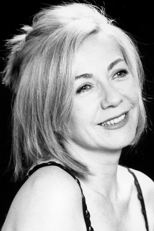 Rosa Novell as Dali's Mother