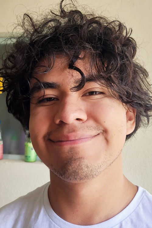 José Antonio Villegas Méndez as Toño