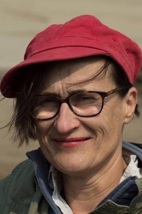 Caroline Dattner as Geneviève