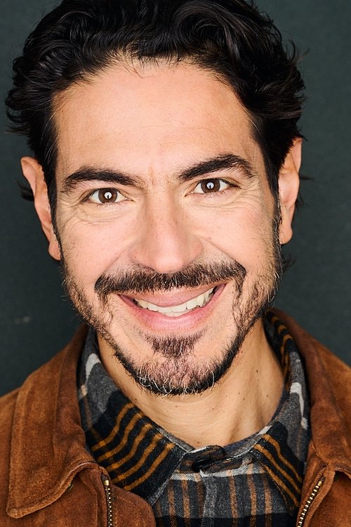 Gilberto Martin del Campo as Atlan