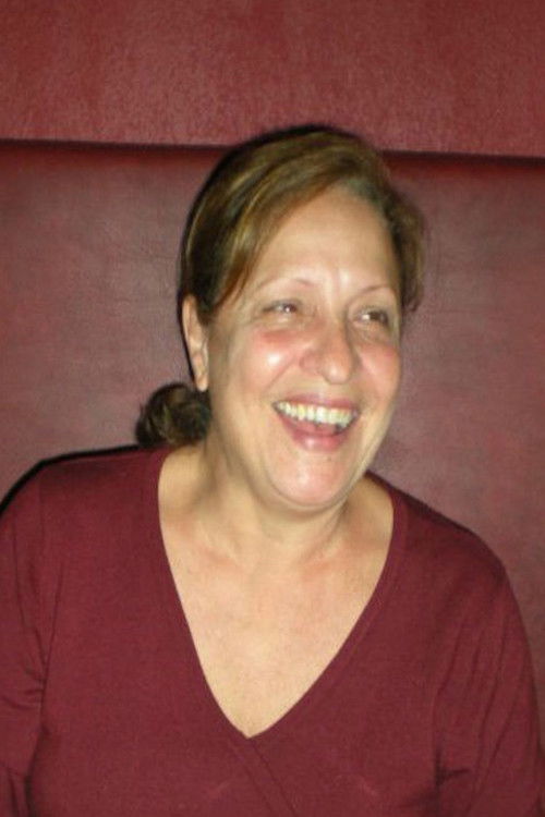 Nevine Ramez as أوفيليا