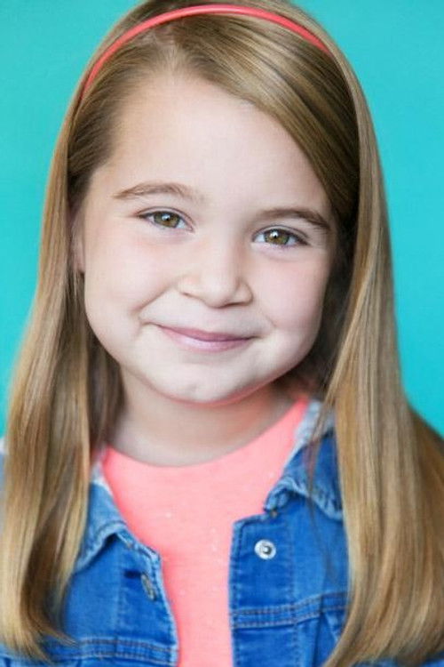 Lucy Lowe as Scallop (voice)