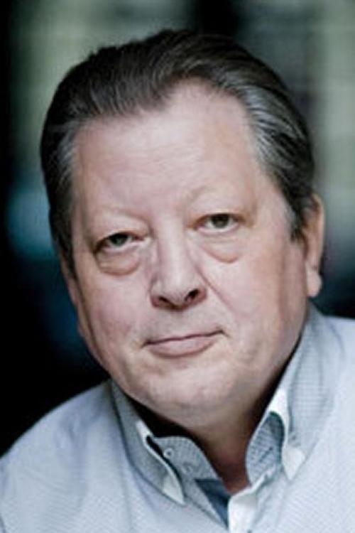 Jean-Pierre Lazzerini as Henry