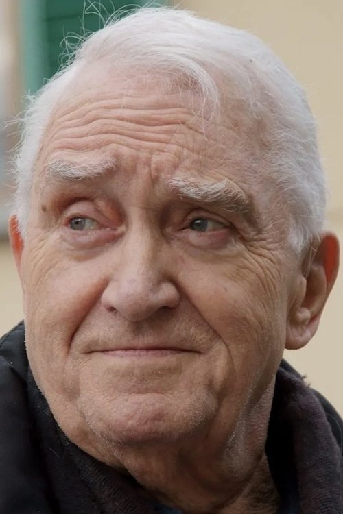 Sergio Forconi as Cocchiere carro funebre