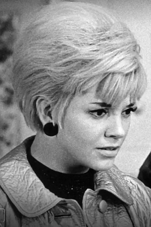 Milena Zahrynowská as 