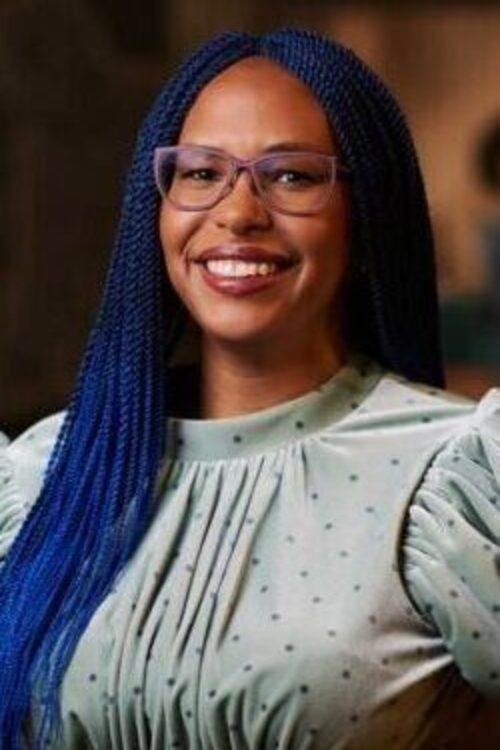 Abbie Vandivere as Self