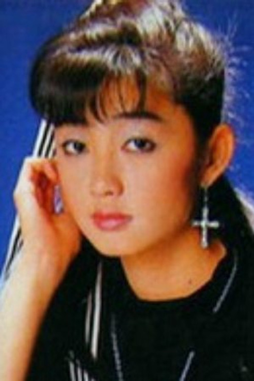 Ni Shi-Pei as Hsiao Shuang