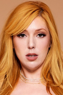 Lauren Phillips as Sadie