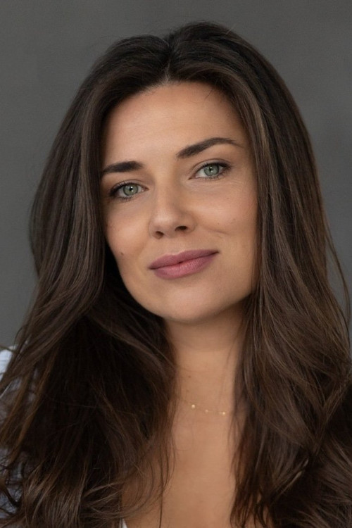 Tetiana Malkova as Olena