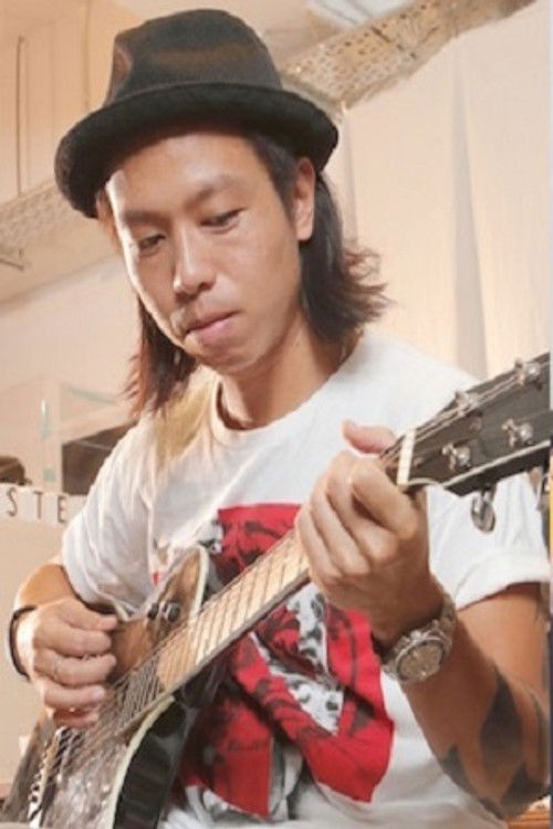 DASH Mark Desmond as heself