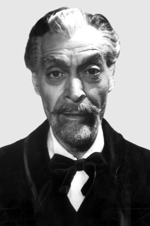 Narciso Ibáñez Menta as The Professor