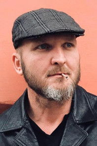 Marios Stylianou as Antonis