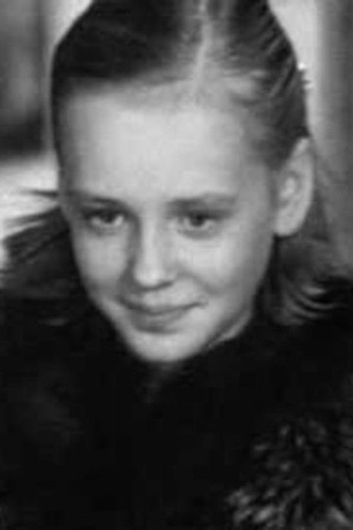 Irina Ivanova as Polina