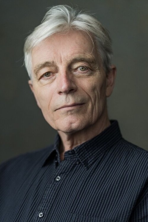 Benedick Blythe as Major Ritchie