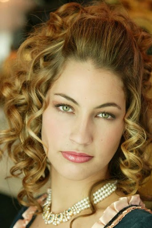 Anne-Laure Girbal as Marie Mancini