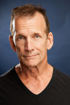 Randy Mulkey as Major Clifton