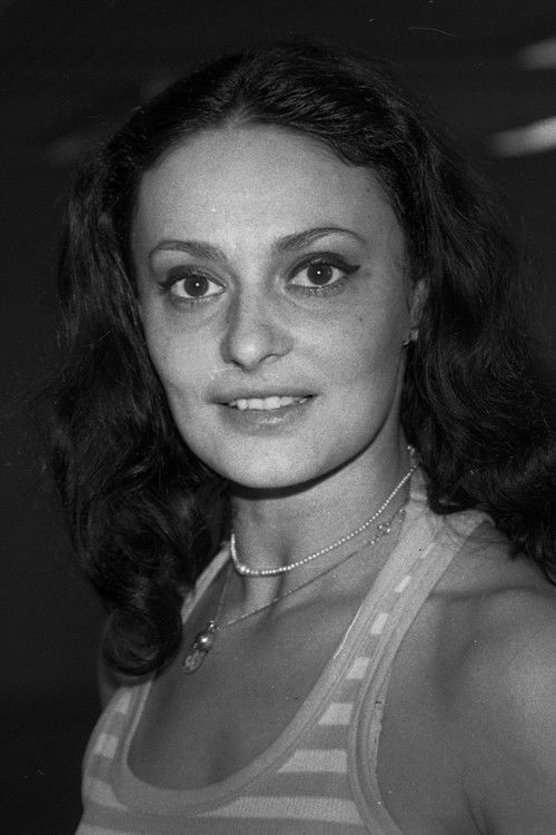 Tricy Abramovici as Stana