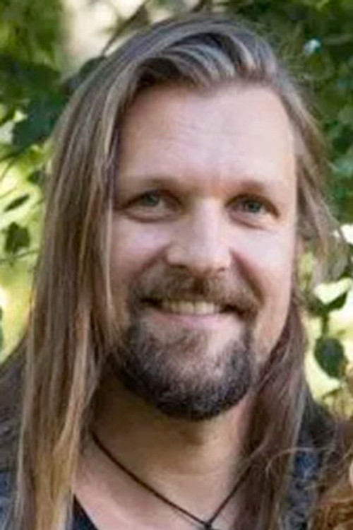 Esa Holopainen as Guitar