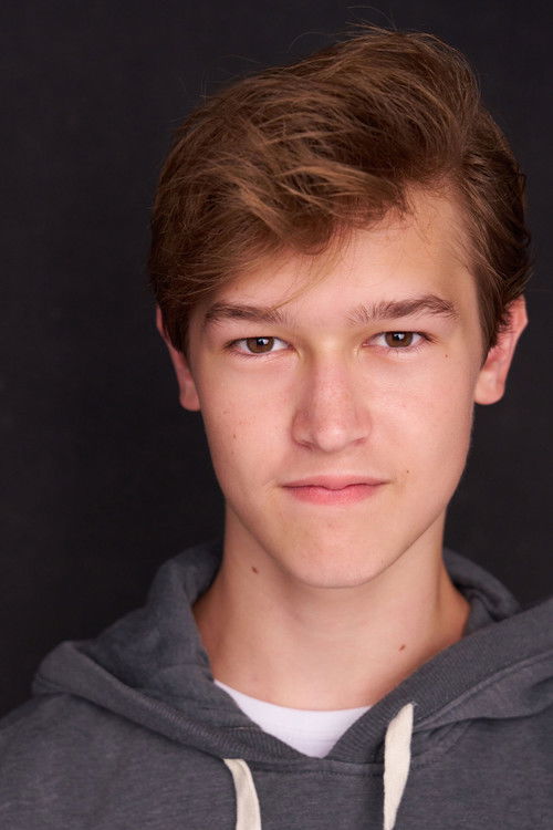 Max Gerstenberg as Brewster