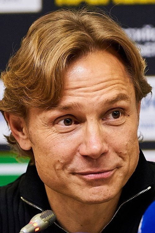 Valeriy Karpin as Self