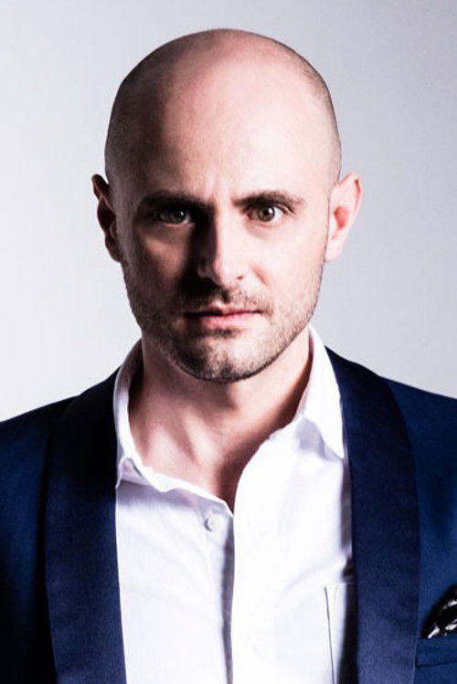 Nicholas Tamagna as Narciso