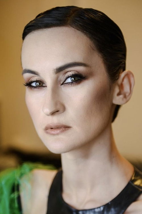 Kateryna Pavlenko as Mother