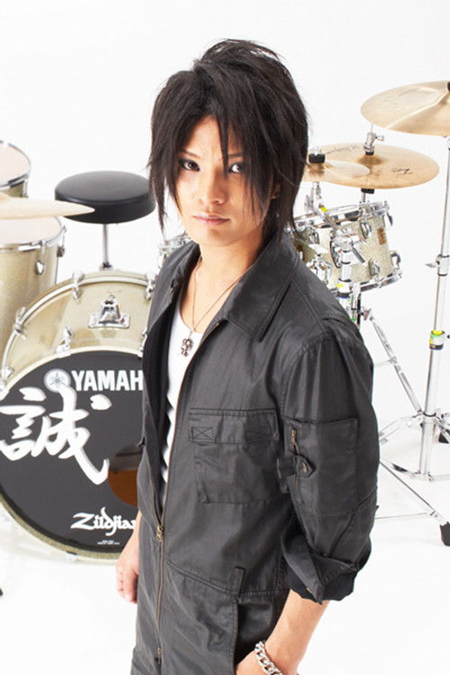 MAKATO as Live Support Drums