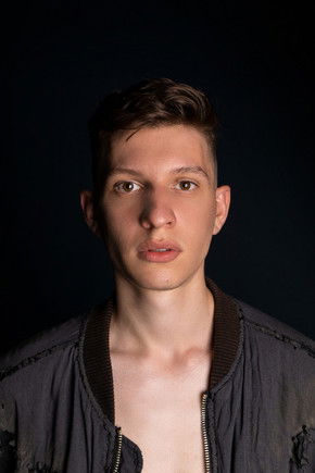 Samuel Teicher as Jakub