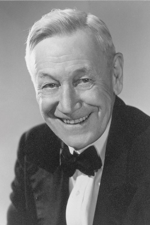 Charley Grapewin as Uncle Henry