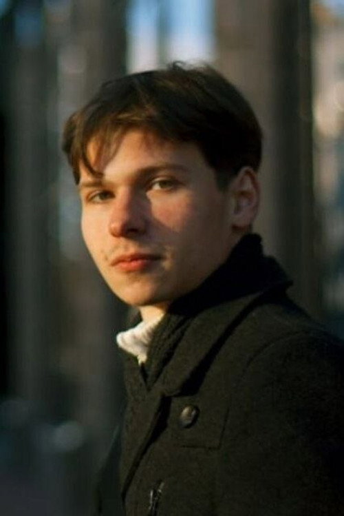 Anton Potiekhin as Oleksii