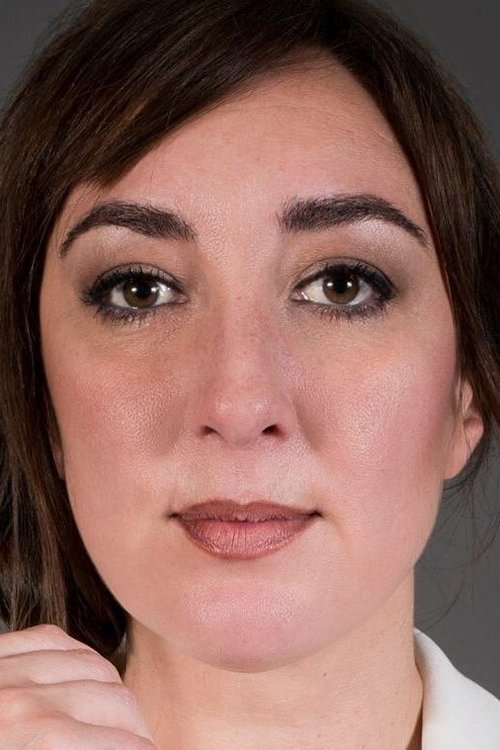 Carmen Baquero as 112 Operator