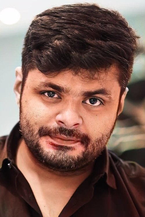 Maqbool Salmaan as Vivek