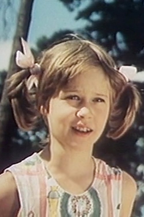 Sabine Merten as Bienchen Lenz