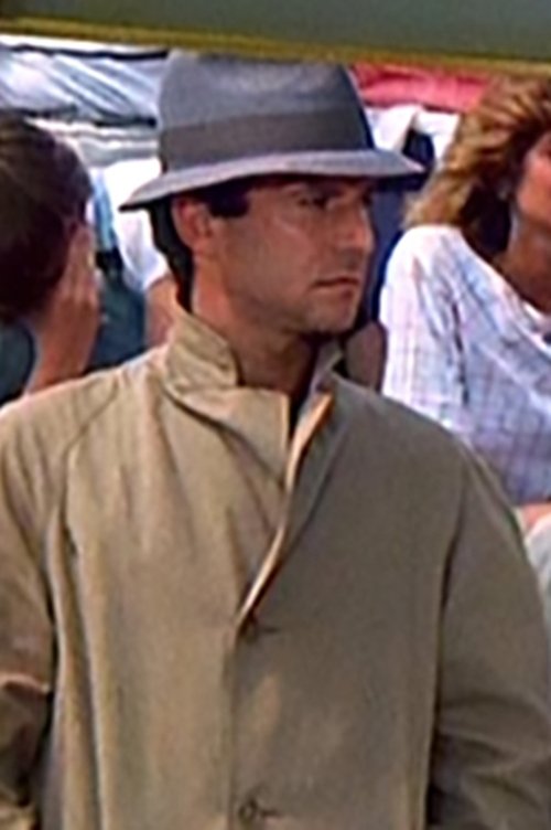 Luciano Spinosi as Devil Soccer Player