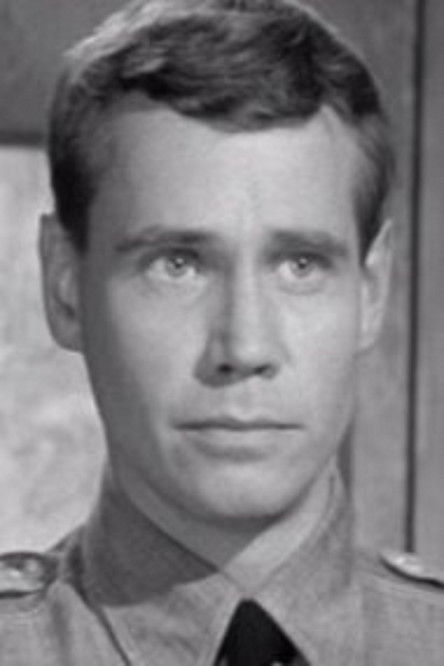 John Kelland as Mitch