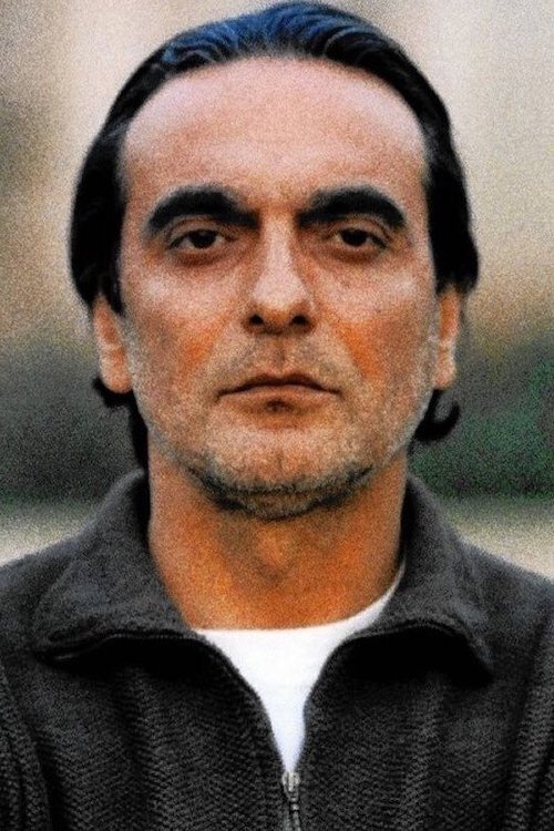 Homayoun Ershadi as Mr. Badii